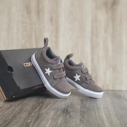 converse one star size 4