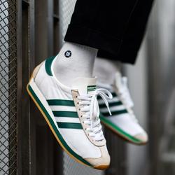 adidas country classic