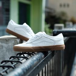 vans rowley pro black