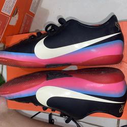 Jual Sepatu Futsal Nike Mercurial Original Terbaik Harga Murah August 2021 Cicil 0