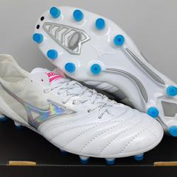 sepatu bola mizuno morelia