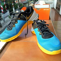 tenis nike metcon 2