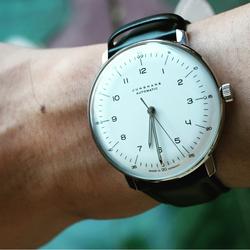 max bill automatic gold