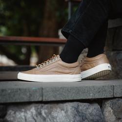 vans era leather