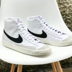 mid blazer