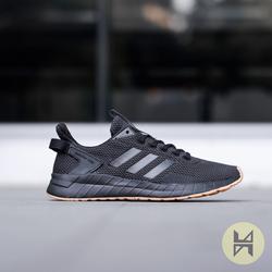 adidas sneaker black