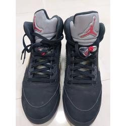 satin black 5s