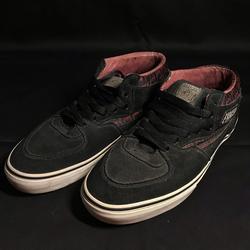 vans 1/2 cabs