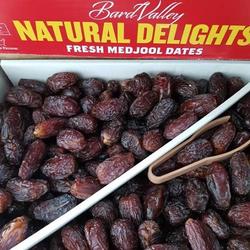 kurma medjol jumbo 5 kg/kurma medjool super/grosir kurma medjol murah