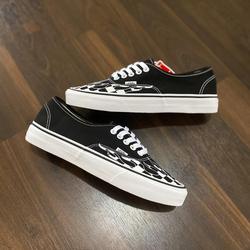 vans authentic flame checkerboard