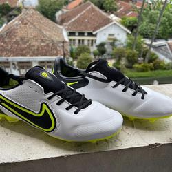 nike tiempo legend v jordan