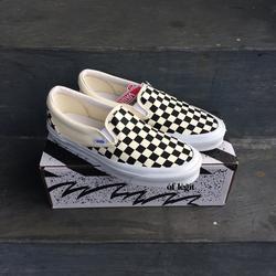 checkerboard vans womens