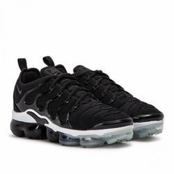 vapormax plus black size 12