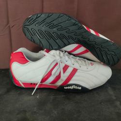 adidas chaussures goodyear