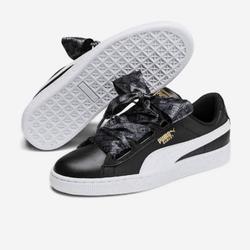 puma select basket heart