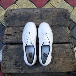 vans old skool all white on feet