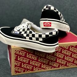 vans era clearance