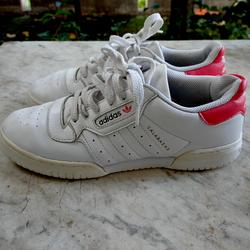 adidas calabasas shop online