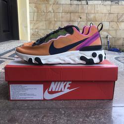 react element 55 white-university gold-black