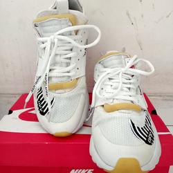 nike huarache total white