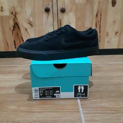 Zapatillas outlet Nike Chron Solarsoft Premium BK LSR BL WTMLN | Atlas  Stoked