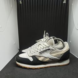 mid top reebok classic