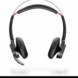 Jual Plantronics Voyager Focus 