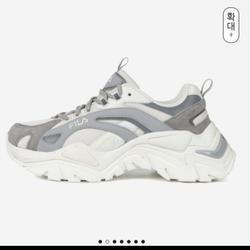 fila disruptor bts