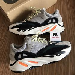 harga adidas yeezy wave runner