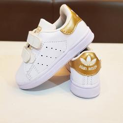 stan smith junior scratch