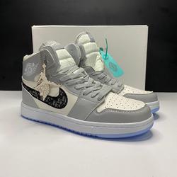 Jual Air Jordan Dior Model \u0026 Desain Terbaru - Harga November 2021