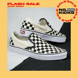 vans chequered