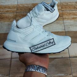 ultra boost 2 white