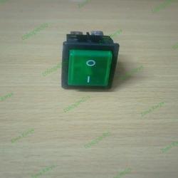 Jual Saklar Switch on off lampu 4 kaki kotak 20A - Jakarta Barat ...