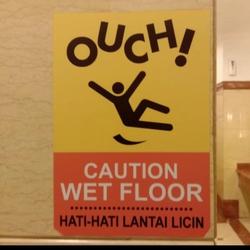 sign stiker OUCH CAUTION WET FLOOR / HATI HATI LANTAI LICIN sticker - 20x15