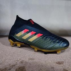 Jual Adidas Predator 18 4 Terbaik 