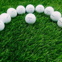 bola golf Titleist AVX PUTIH. grade A SUPER