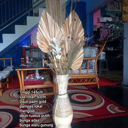 dried flower bouquet big
