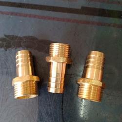 Nepel selang drat luar 1/2 x 1/2 kuningan