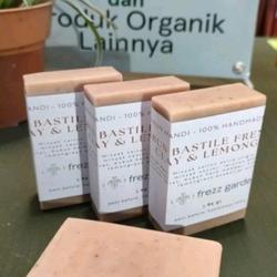 SABUN BASTILLE FRENCH RED CLAY DAN LEMON GRASS