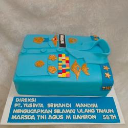 Cake Custome fondant cakepolri kuefondant
