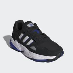 harga adidas falcon ori