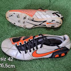 sepatu bola nike total 90 original
