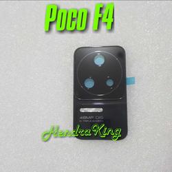 Lensa kaca kamera poco F4 belakang