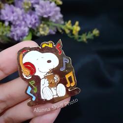 Pin Enamel Coffee And Music Snoopy - White Dog | Bros Aksesoris