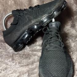 jual nike vapormax triple black