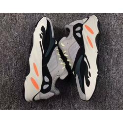 yeezy wave runner 700 size 7.5