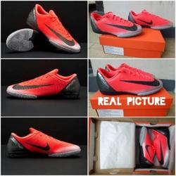 nike futsal junior