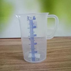 Gelas Takar Ukur Takaran Plastik 250, 500, 1000, 2000 ml Green Leaf