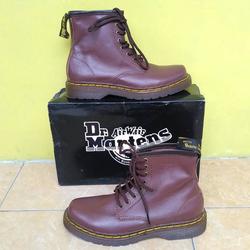 Jual Dr Martens Air Wair Model \u0026 Desain Terbaru - Harga June 2022
